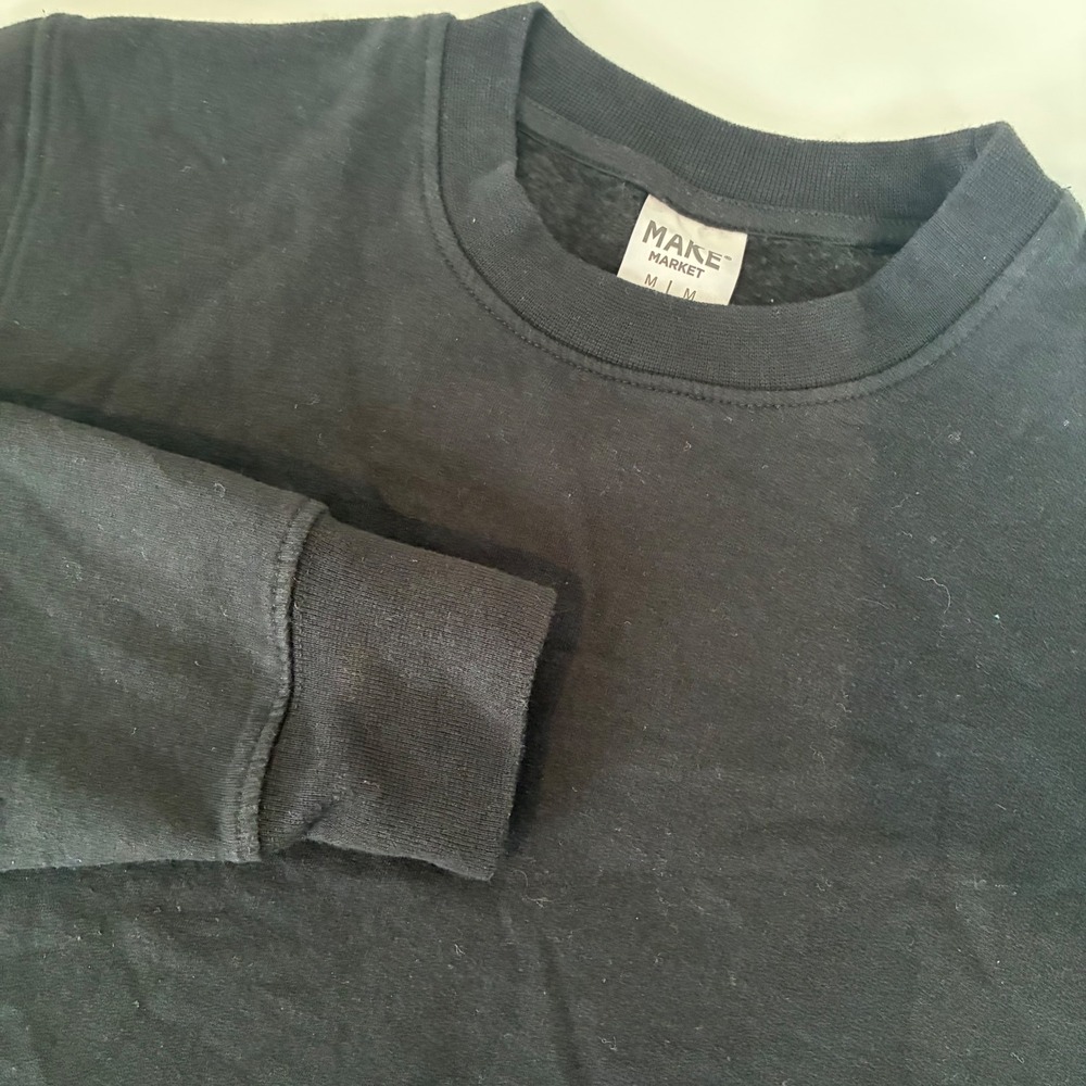 Make Market Black Crewneck Sweatshirt Medium Fleece Pullover RN 131986